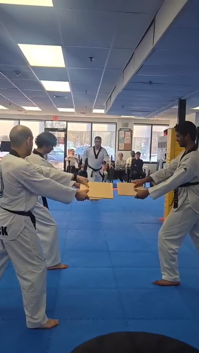 Board Breaking at Korea's Finest Taekwondo